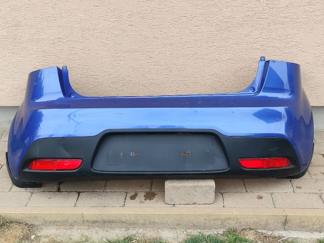 bontott KIA RIO Hátsó Lökhárító (Részeivel)