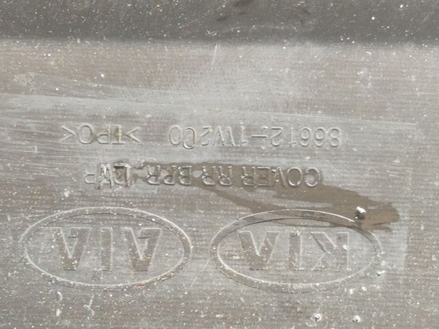 bontott KIA RIO Hátsó Lökhárító (Részeivel)