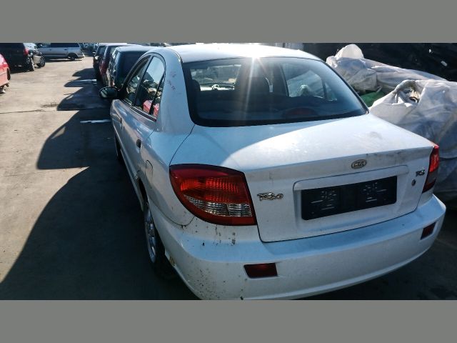 bontott KIA RIO Hátsó Lökhárító (Részeivel)