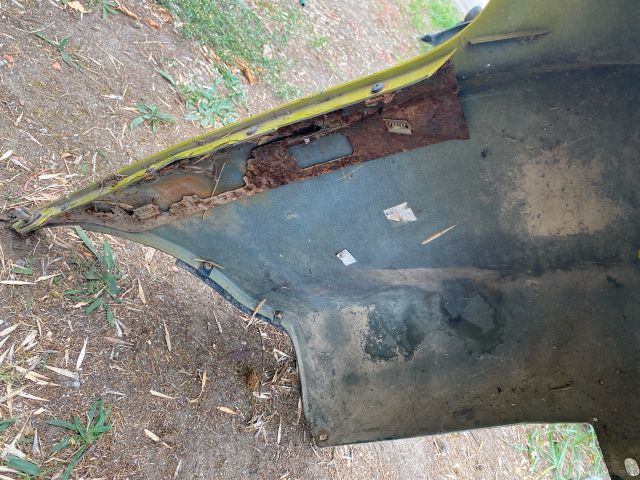 bontott KIA RIO Hátsó Lökhárító (Üresen)