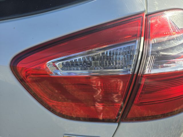 bontott KIA RIO Jobb Belső Hátsó Lámpa