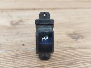 bontott KIA RIO Jobb első Ablakemelő Kapcsoló