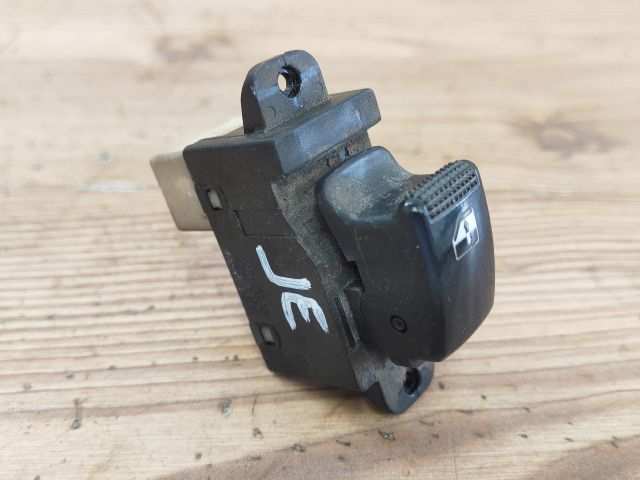 bontott KIA RIO Jobb első Ablakemelő Kapcsoló