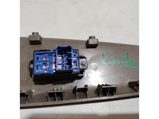 bontott KIA RIO Jobb első Ablakemelő Kapcsoló