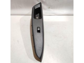 bontott KIA RIO Jobb első Ablakemelő Kapcsoló