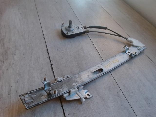 bontott KIA RIO Jobb első Ablakemelő Szerkezet (Mechanikus)
