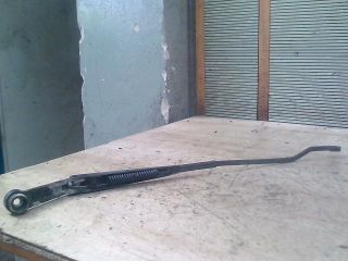 bontott KIA RIO Jobb első Ablaktörlő Kar