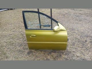 bontott KIA RIO Jobb első Ajtó (Részeivel)