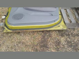 bontott KIA RIO Jobb első Ajtó (Részeivel)