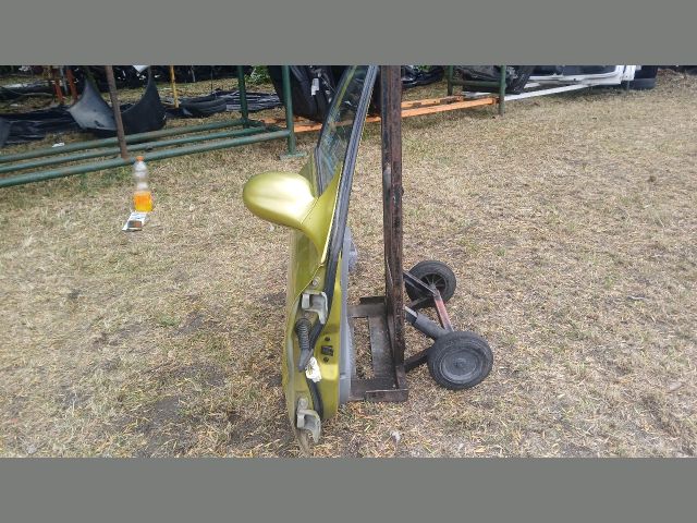 bontott KIA RIO Jobb első Ajtó (Részeivel)