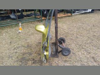 bontott KIA RIO Jobb első Ajtó (Részeivel)