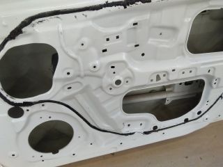 bontott KIA RIO Jobb első Ajtó (Üres lemez)