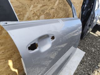 bontott KIA RIO Jobb első Ajtó (Üres lemez)