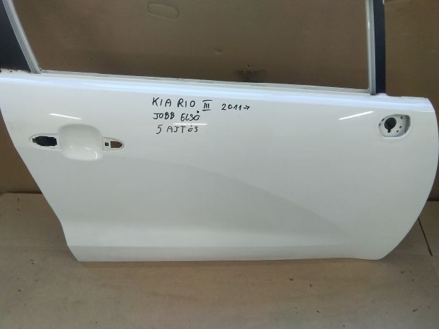bontott KIA RIO Jobb első Ajtó (Üres lemez)