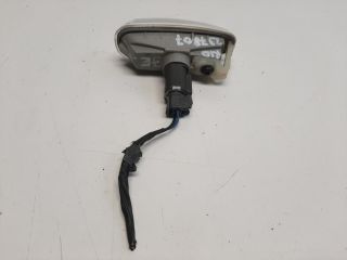 bontott KIA RIO Jobb első Irányjelző