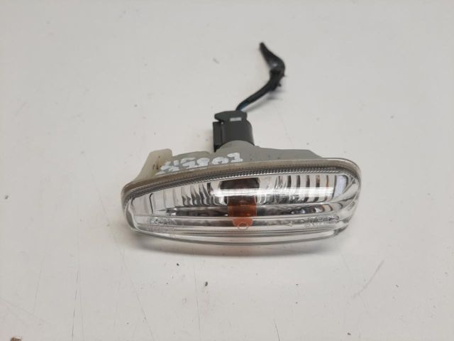 bontott KIA RIO Jobb első Irányjelző