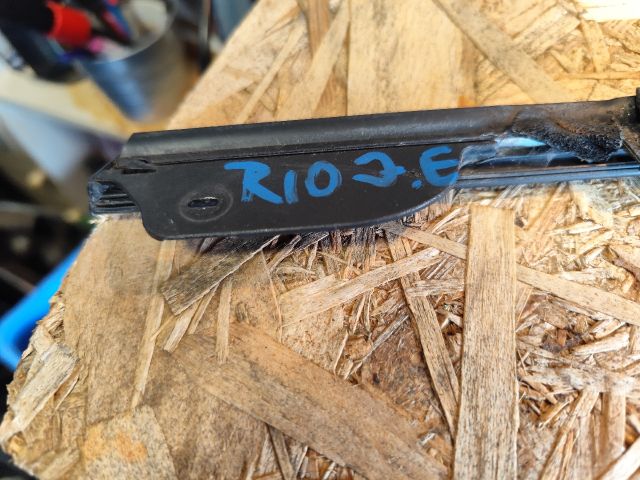 bontott KIA RIO Jobb első Vízlehúzó Gumicsík