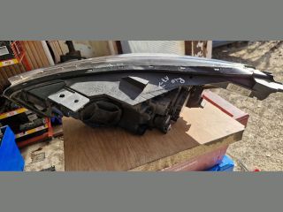 bontott KIA RIO Jobb Fényszóró