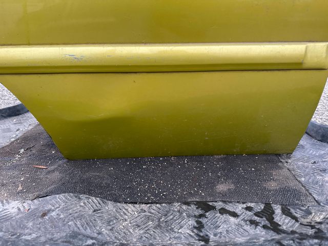 bontott KIA RIO Jobb hátsó Ajtó (Részeivel)