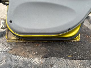 bontott KIA RIO Jobb hátsó Ajtó (Részeivel)