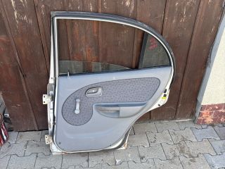 bontott KIA RIO Jobb hátsó Ajtó (Üres lemez)