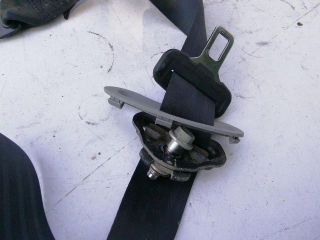bontott KIA RIO Jobb hátsó Biztonsági Öv