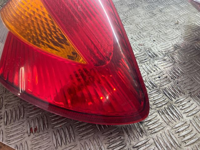 bontott KIA RIO Jobb Hátsó Lámpa