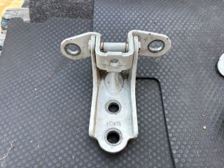 bontott KIA RIO Jobb hátsó Zsanér