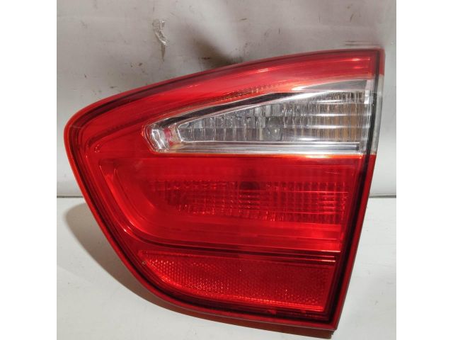 bontott KIA RIO Jobb Külső Hátsó Lámpa