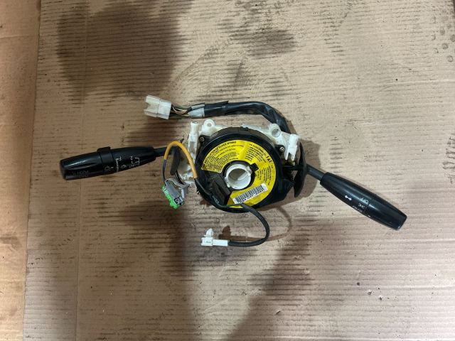 bontott KIA RIO Komplett Kormánykapcsoló (Bajuszkapcsoló)