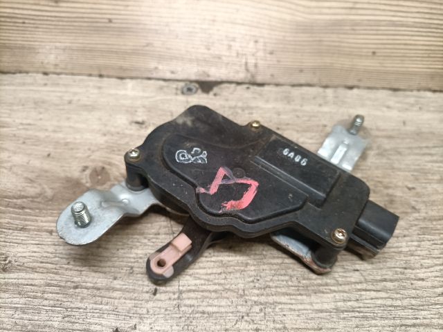 bontott KIA RIO Központizár Motor Csomagtérajtó