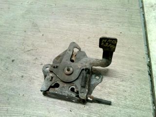 bontott KIA RIO Motorháztető Zárszerkezet