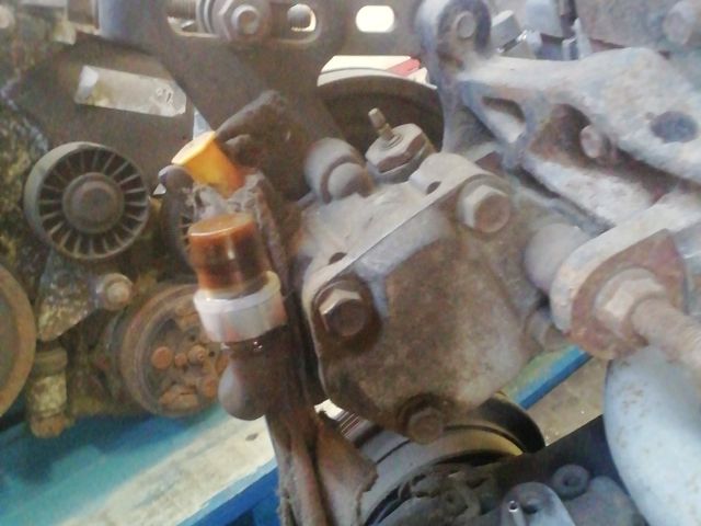 bontott KIA RIO Szervó Szivattyú Szíjtárcsa