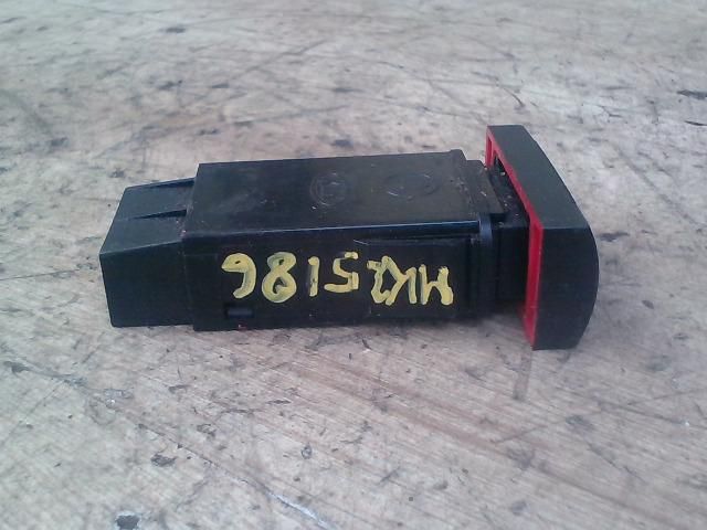 bontott KIA RIO Vészvillogó Kapcsoló