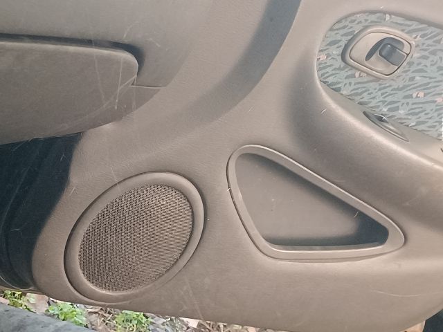 bontott KIA SEPHIA Bal hátsó Féknyereg Munkahengerrel