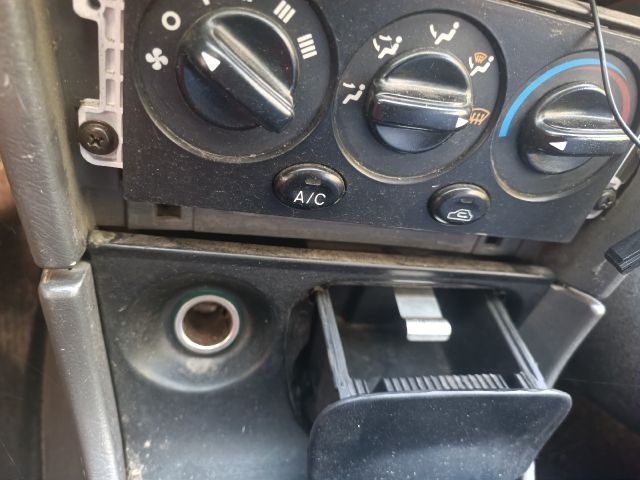 bontott KIA SEPHIA Váltó (Mechanikus)