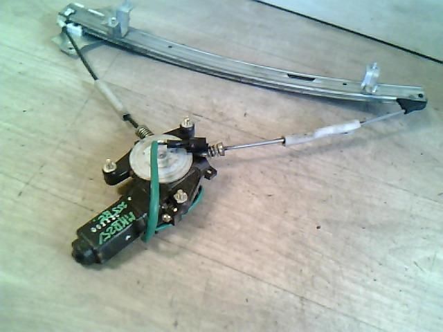 bontott KIA SEPHIA Bal első Ablakemelő Szerkezet (Elektromos)