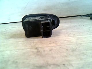 bontott KIA SEPHIA Jobb hátsó Ablakemelő Kapcsoló