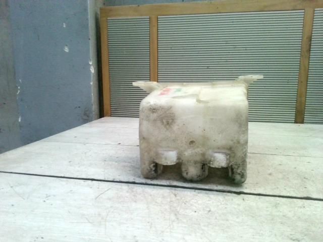 bontott KIA SHUMA Ablakmosó Tartály