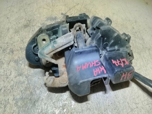 bontott KIA SHUMA Bal hátsó Ajtózár