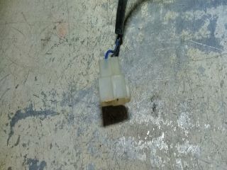 bontott KIA SHUMA Bal hátsó Ajtózár