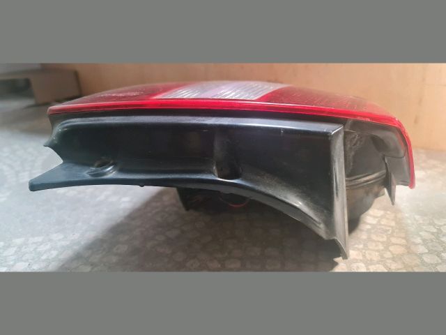 bontott KIA SHUMA Bal Hátsó Lámpa