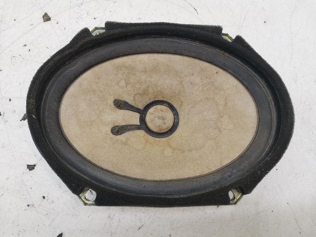 bontott KIA SHUMA Jobb hátsó Hangszóró