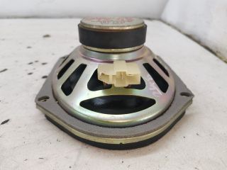 bontott KIA SHUMA Jobb hátsó Hangszóró