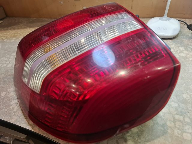 bontott KIA SHUMA Jobb Hátsó Lámpa