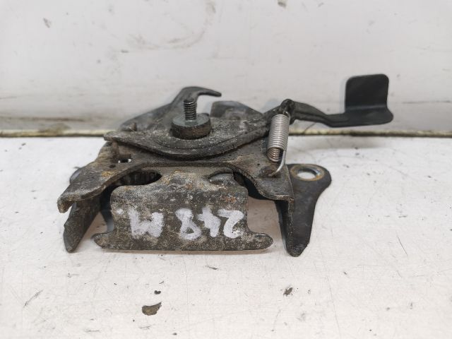 bontott KIA SHUMA Motorháztető Zárszerkezet