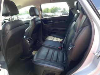 bontott KIA SORENTO Biztosítéktábla Motortér