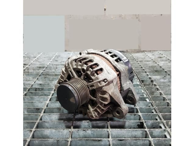 bontott KIA SORENTO Generátor