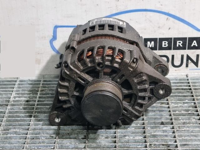 bontott KIA SORENTO Generátor