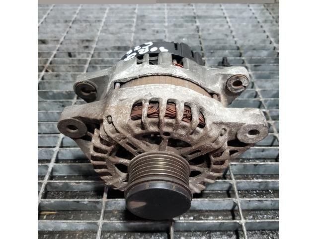 bontott KIA SORENTO Generátor